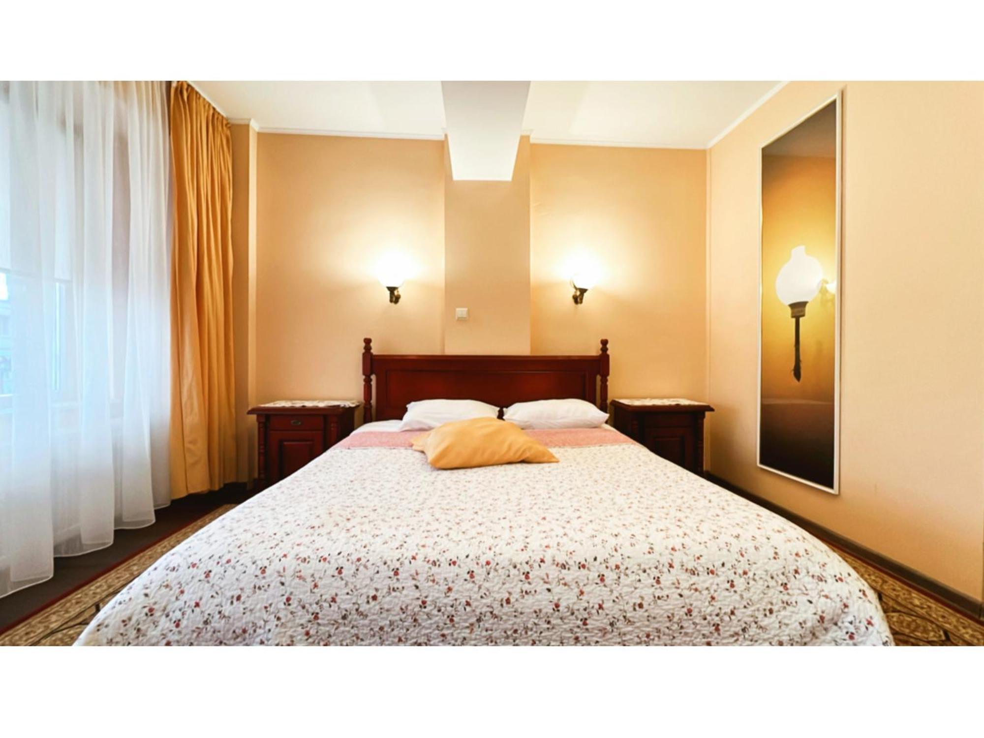 Vila Roma Deva Ngoại thất bức ảnh